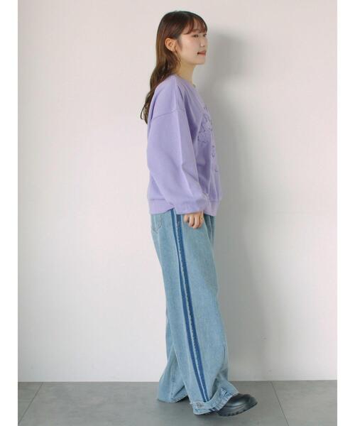 ehka sopo（エヘカソポ）の「花ワッペンスウェット（スウェット・レディース・ミント/オフホワイト/ブルー/グレー・F）」の15枚目の写真