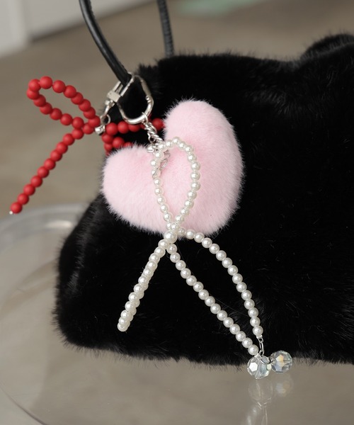 セール】Fluffy heart charm with pearl ribbon/パールリボン付