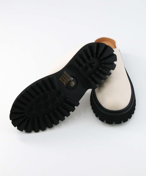 Mollini(モリーニ)の「レザースリッポン(スリッポン・レディース・アイボリー/ブラック・38/36/37)」の6枚目の写真