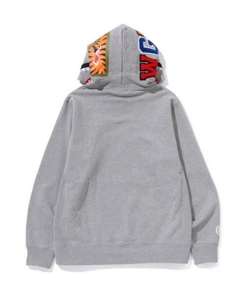 ABC CAMO SHARK PULLOVER HOODIE（パーカー）｜A BATHING APE