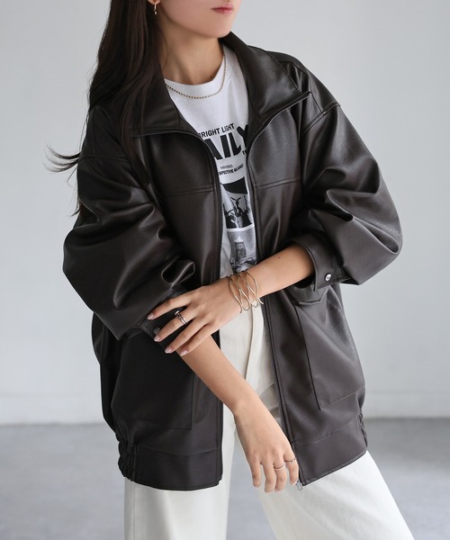 Riberry(リベリー)の「スタンドオーバーサイズ合皮ブルゾン(ブルゾン・レディース・ブラック/ブラウン・MEDIUM)」の2枚目の写真