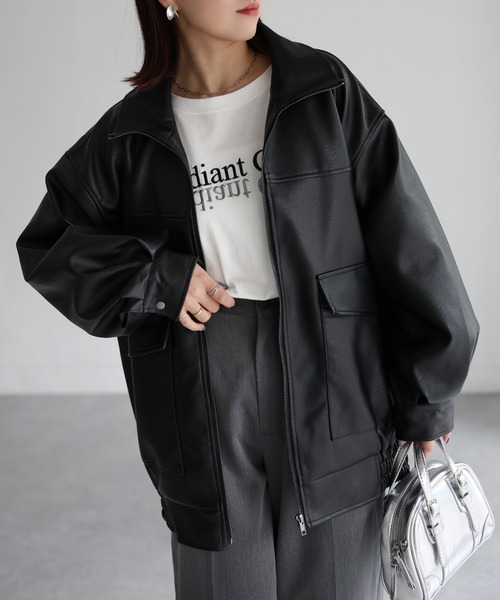 Riberry(リベリー)の「スタンドオーバーサイズ合皮ブルゾン(ブルゾン・レディース・ブラック/ブラウン・MEDIUM)」の5枚目の写真