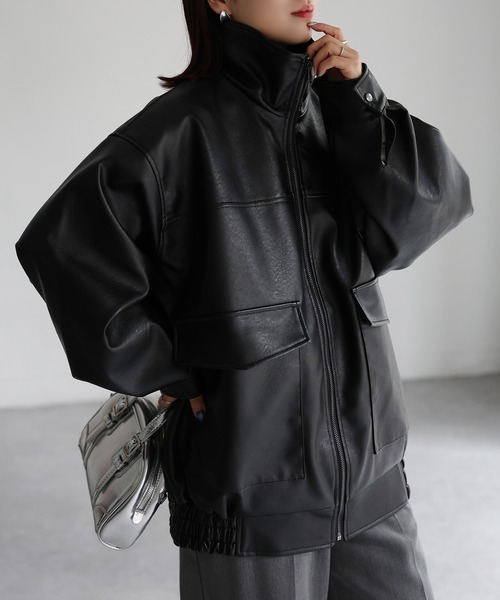 Riberry(リベリー)の「スタンドオーバーサイズ合皮ブルゾン(ブルゾン・レディース・ブラック/ブラウン・MEDIUM)」の12枚目の写真