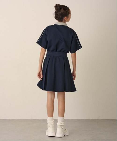 pom ponette junior(ポンポネットジュニア)の「ハーフZIPカットワンピース(ワンピース・キッズ・ネイビー/ブルー・M:150cm/L:160cm/S:140cm/LL(165cm))」の4枚目の写真
