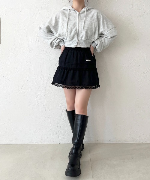apres jour(アプレジュール)の「リボンレースフリルミニスカート(スカート・レディース・ブラック/ホワイト・フリー/X-LARGE)」の13枚目の写真