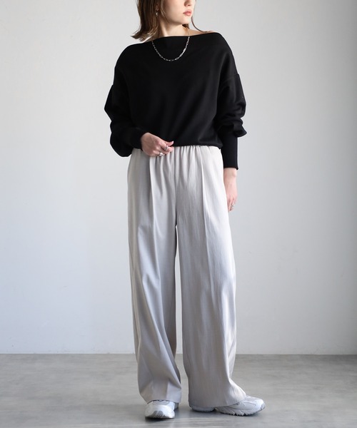 フィンガーホール付きオフショルスウェット（スウェット）｜Bonjour