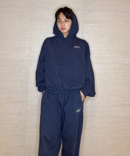 Glanss(グランス)の「Glanss logo sweat parker(パーカー・メンズ・ネイビー/グレー・MEDIUM/LARGE)」の22枚目の写真