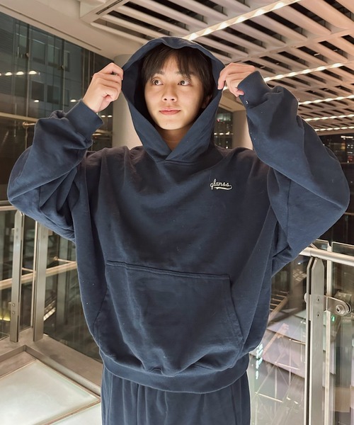 Glanss(グランス)の「Glanss logo sweat parker(パーカー・メンズ・ネイビー/グレー・MEDIUM/LARGE)」の16枚目の写真
