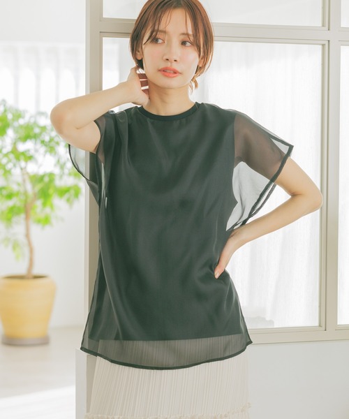 mysty woman(ミスティウーマン)の「シアーカバーフレンチスリーブTシャツ 315365(Tシャツ/カットソー・レディース・オフホワイト/ベージュ/ブラック・FREE)」の1枚目の写真