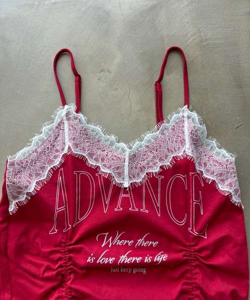 SHAGGIE(シャギー)の「レース付きシャーリングワンピース(ワンピース・レディース・レッド/ブラック/カーキ・FREE)」の18枚目の写真