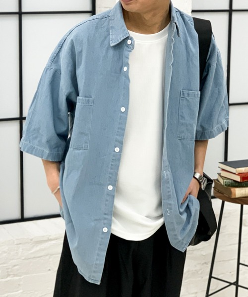 link lot（リンクロット）の「ルーズシルエットダブルポケットデニムシャツ（シャツ/ブラウス・メンズ・インディゴブルー/サックスブルー・L/M）」の3枚目の写真