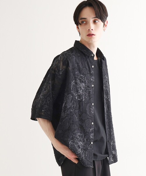 tk.TAKEO KIKUCHI(ティーケータケオキクチ)の「シアージャカードフラワーシャツ(シャツ/ブラウス・メンズ・ホワイト系4/ブラック系3/ブルー系3・02/03)」の5枚目の写真