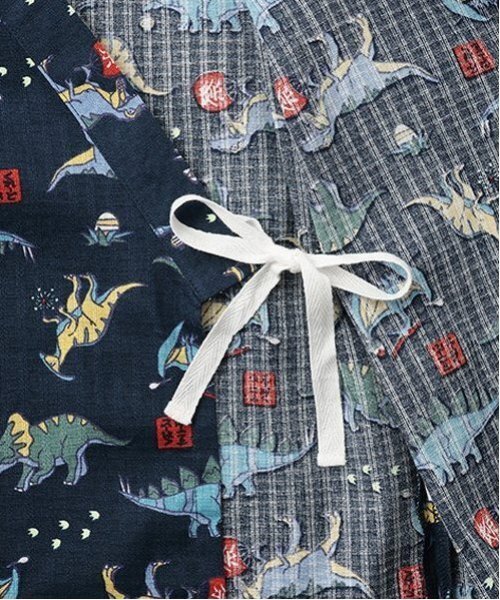 kladskap(クレードスコープ)の「恐竜柄甚平(浴衣・キッズ・ネイビー/ライトグレー・S(80-90cm)/L(120-130cm)/M(100-110cm))」の9枚目の写真