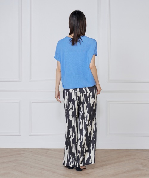 INED（イネド）の「【WEB限定】ホールガーメント 鹿の子編みVネックサマーニット《Cuoo》（ニット/セーター・レディース・カーキ/オレンジ/ブルー/オフホワイト・9号）」の8枚目の写真