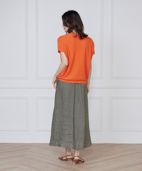 INED（イネド）の「【WEB限定】ホールガーメント 鹿の子編みVネックサマーニット《Cuoo》（ニット/セーター・レディース・カーキ/オレンジ/ブルー/オフホワイト・9号）」の16枚目の写真