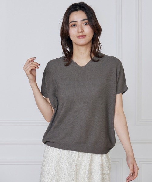 INED（イネド）の「【WEB限定】ホールガーメント 鹿の子編みVネックサマーニット《Cuoo》（ニット/セーター・レディース・カーキ/オレンジ/ブルー/オフホワイト・9号）」の18枚目の写真