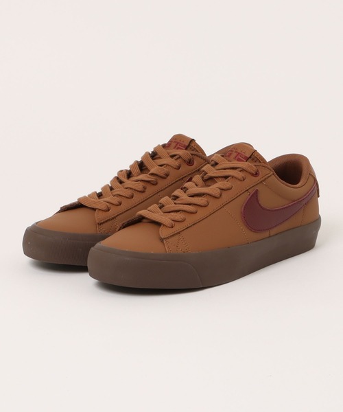 NIKE SB(ナイキエスビー)の「NIKE SB/ナイキエスビー メンズ スニーカー スケシュー スケートボード SB BLAZER LOW PRO GT ブレーザー DV1226-001 スケートボード(スニーカー・メンズ・ブラック×ブルー/ブラウン・25.5cm/25.0cm/24.5cm/24.0cm/23.5cm/23.0cm/28.0cm/26.5cm/29.0cm/27.5cm/26.0cm/27.0cm/28.5cm)」の2枚目の写真
