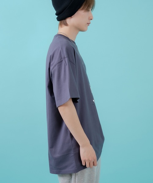 MICKEY MOUSE(ミッキーマウス)の「【MICKEY】オーバーサイズ プリント 半袖Tシャツ(Tシャツ/カットソー・メンズ・グレー/グレー系/ホワイト/ベージュ/ホワイト系・MEDIUM/LARGE/X-LARGE)」の7枚目の写真