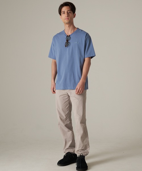 Eddie Bauer(エディーバウアー)の「軽量 Vネック コットン 半袖 Tシャツ(Tシャツ/カットソー・メンズ・ブラック/ホワイト/ブルー/ピンク・XL/L/M/S/XXL)」の8枚目の写真
