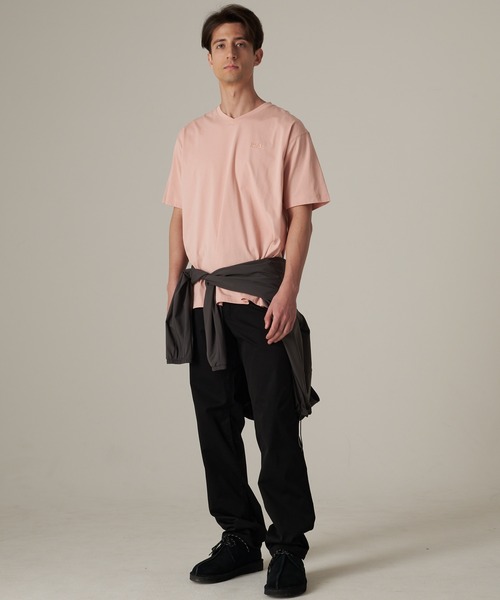 Eddie Bauer(エディーバウアー)の「軽量 Vネック コットン 半袖 Tシャツ(Tシャツ/カットソー・メンズ・ブラック/ホワイト/ブルー/ピンク・XL/L/M/S/XXL)」の9枚目の写真