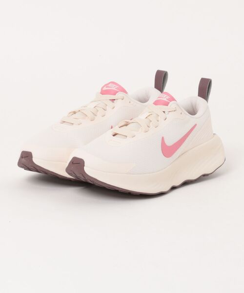 NIKE(ナイキ)の「《NIKE》W NIKE PROMINA(スニーカー・レディース・ブラック×ホワイト/レッド系その他/パープル/ホワイト系その他/ライトブルー/ライトベージュ/ホワイト系その他3/ホワイト系その他2/ホワイト系その他4・22.5cm/23.0cm/23.5cm/24.0cm/24.5cm/25.0cm)」の3枚目の写真