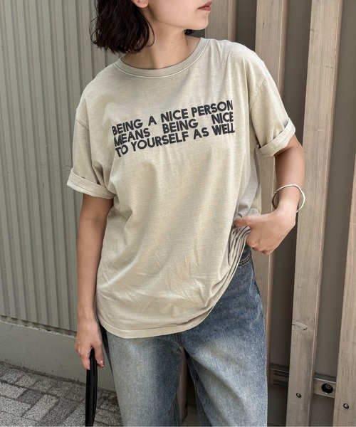 feepur(フェピュール)の「ピグメントロゴTee(Tシャツ/カットソー・レディース・チャコールグレー/ベージュ・MEDIUM)」の1枚目の写真