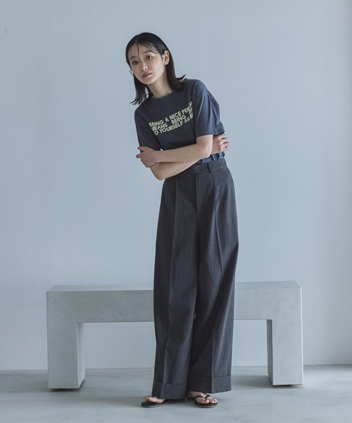 feepur(フェピュール)の「ピグメントロゴTee(Tシャツ/カットソー・レディース・チャコールグレー/ベージュ・MEDIUM)」の18枚目の写真