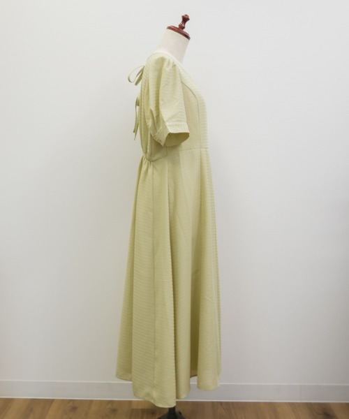 CLETTE(クレット)の「ペチコート付きシアーチェックワンピース(ワンピース・レディース・ブラック/グリーン/アイボリー・3L/LL/4L)」の12枚目の写真