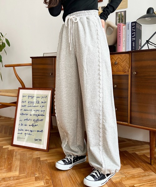 サイドレース切替スウェットパンツ（スウェットパンツ）｜moment+