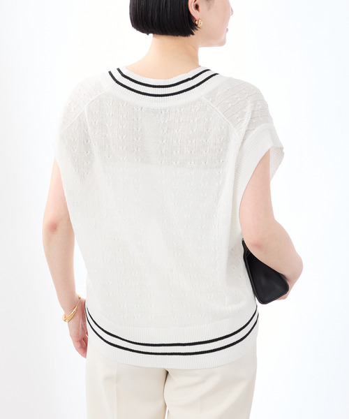 VERMEIL par iena（ヴェルメイユパーイエナ）の「Linen Knit Cable ベスト（ベスト・レディース・ホワイト/ネイビー・FREE）」の5枚目の写真