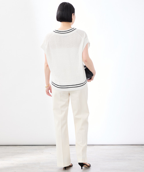 VERMEIL par iena（ヴェルメイユパーイエナ）の「Linen Knit Cable ベスト（ベスト・レディース・ホワイト/ネイビー・FREE）」の10枚目の写真