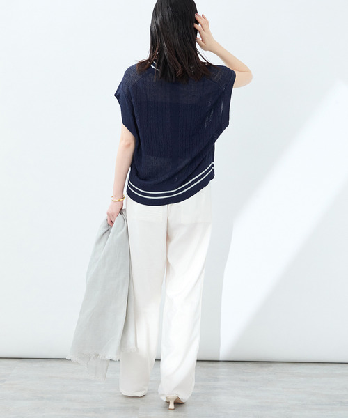 VERMEIL par iena（ヴェルメイユパーイエナ）の「Linen Knit Cable ベスト（ベスト・レディース・ホワイト/ネイビー・FREE）」の20枚目の写真