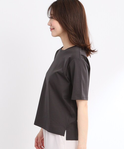 Reflect(リフレクト)の「【夏SALE/UVカット/接触冷感/マシンウォッシュ可能】ベーシックジャージTシャツ(Tシャツ/カットソー・レディース・オフホワイト/チャコールグレー/ブラック・05/07/09/11/13/15 /17)」の10枚目の写真