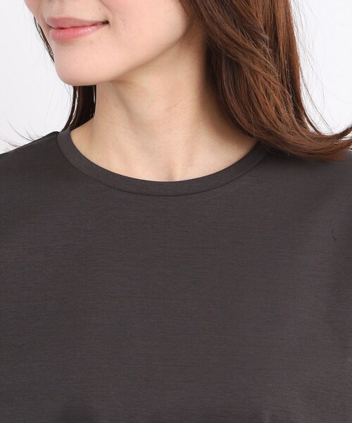 Reflect(リフレクト)の「【夏SALE/UVカット/接触冷感/マシンウォッシュ可能】ベーシックジャージTシャツ(Tシャツ/カットソー・レディース・オフホワイト/チャコールグレー/ブラック・05/07/09/11/13/15 /17)」の12枚目の写真
