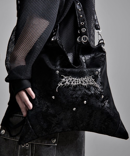 NOVESSEL（ノベセル）の「『NOVESSEL/ノベセル』プレートデザイン2WAYバッグ【Y】【CN】（ショルダーバッグ・レディース・ブラック・FREE）」の8枚目の写真