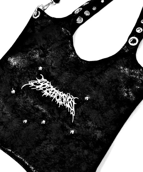 NOVESSEL（ノベセル）の「『NOVESSEL/ノベセル』プレートデザイン2WAYバッグ【Y】【CN】（ショルダーバッグ・レディース・ブラック・FREE）」の5枚目の写真