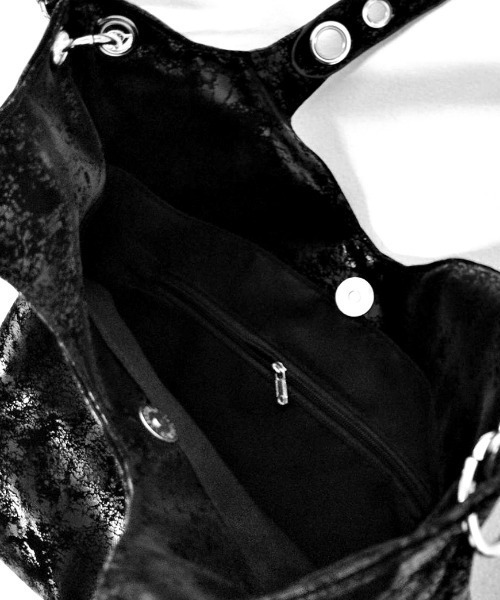 NOVESSEL（ノベセル）の「『NOVESSEL/ノベセル』プレートデザイン2WAYバッグ【Y】【CN】（ショルダーバッグ・レディース・ブラック・FREE）」の4枚目の写真