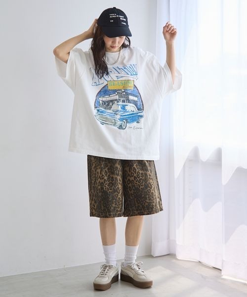 PBLIM（ページボーイリム）の「《UNISEX》レトロアメリカンルーズTシャツ【WEB限定アイテム】（Tシャツ/カットソー・レディース・オフホワイト/エンジ/チャコールグレー・MEDIUM/LARGE）」の11枚目の写真