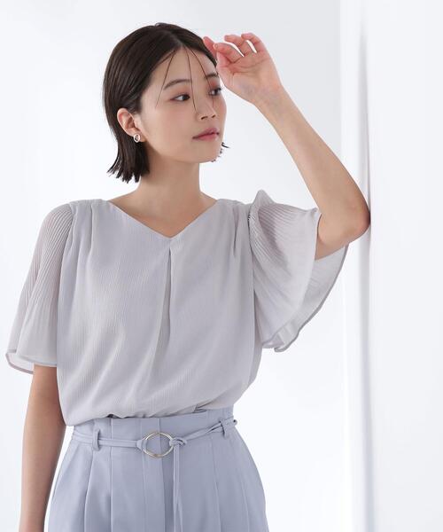 NATURAL BEAUTY BASIC(ナチュラルビューティーベーシック)の「◇楊柳フレアスリーブブラウス(シャツ/ブラウス・レディース・グレー/ブルー/ダークブラウン・SMALL/MEDIUM)」の1枚目の写真