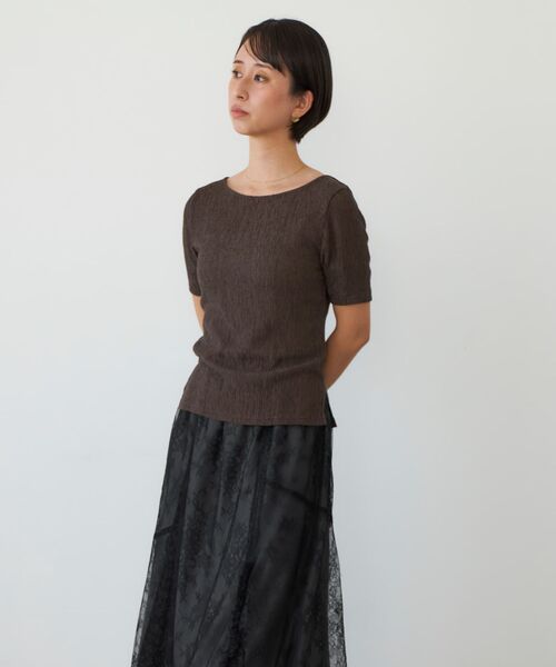 STRATA(エストラータ)の「シアーリンクルハーフスリーブプルオーバー 【低身長・小柄女性】(Tシャツ/カットソー・レディース・ホワイト/グリーン/ブラウン・ONE SIZE)」の2枚目の写真