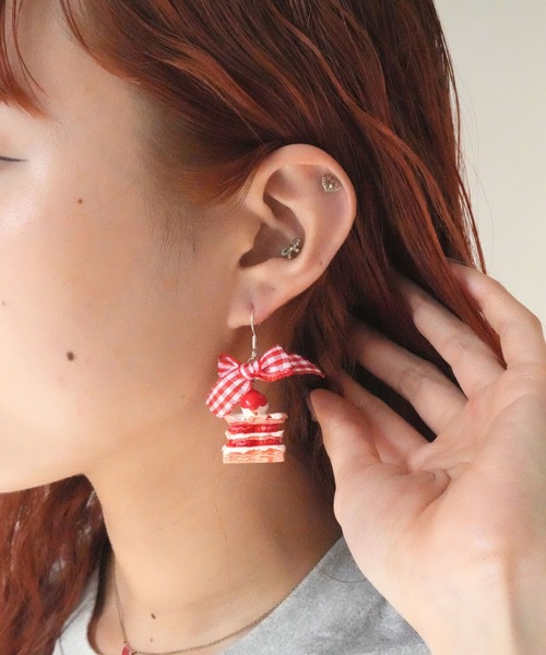 Port / ポート 】 ストロベリー スイーツ モチーフ ピアス # _（ピアス