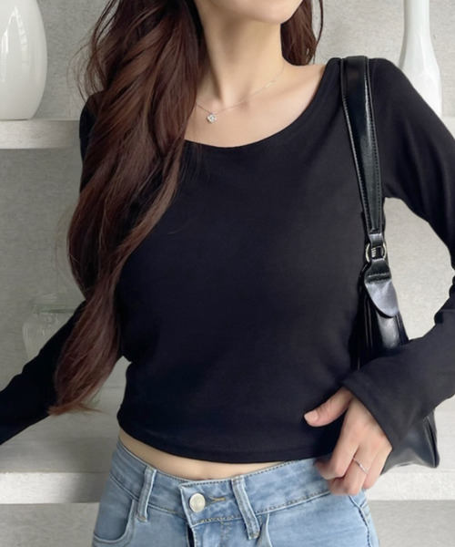 Ada.(エイダ)の「ディープネック シンプル 無地 カットソー 長袖(Tシャツ/カットソー・レディース・ホワイト/グレー/ブラック・FREE)」の9枚目の写真