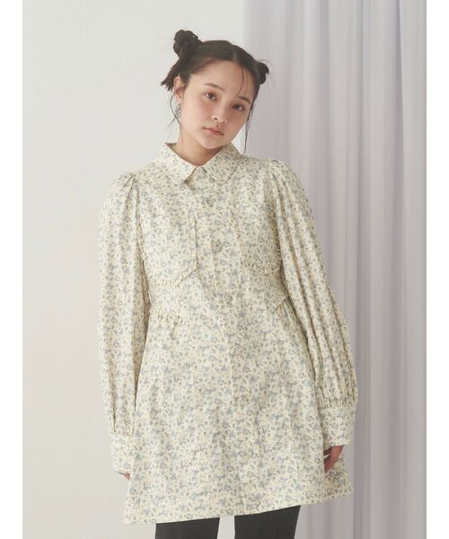 merry jenny(メリージェニー)の「flowerツイルパフミニワンピース(ワンピース・レディース・アイボリー/グリーン/オフホワイト・FREE)」の6枚目の写真