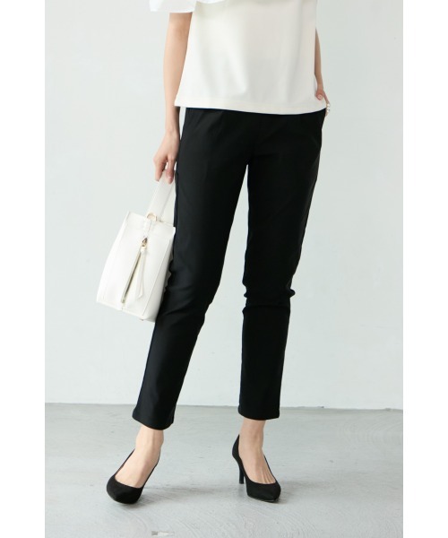 M.deux(エムドゥ)の「【ハイストレッチテーパードパンツ】(その他パンツ・レディース・ブラック/ベージュ・SMALL/MEDIUM)」の2枚目の写真
