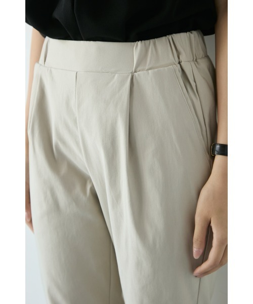 M.deux(エムドゥ)の「【ハイストレッチテーパードパンツ】(その他パンツ・レディース・ブラック/ベージュ・SMALL/MEDIUM)」の8枚目の写真