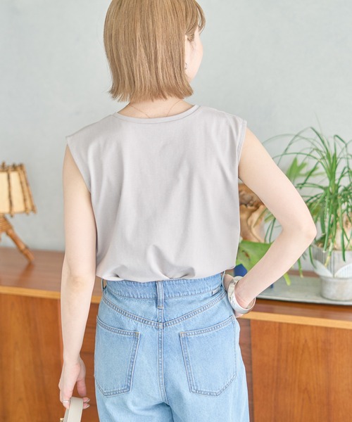 AMERICAN HOLIC(アメリカンホリック)の「【WEB限定】3WAYケープセットプルオーバー(Tシャツ/カットソー・レディース・アイボリー/グレイッシュベージュ・FREE)」の18枚目の写真