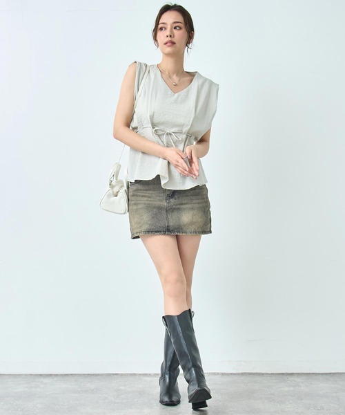 ANAP（アナップ）の「ノースリーブ Vネック ブラウス（シャツ/ブラウス・レディース・ホワイト/ブラック/ミント・FREE）」の16枚目の写真