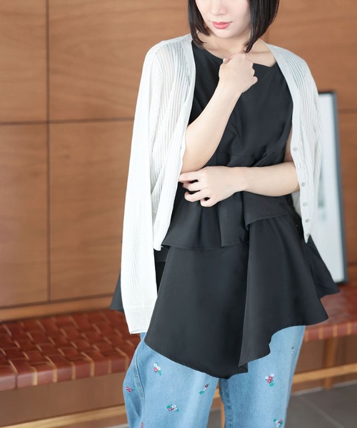 Ruwan yu(ルワンユー)の「裾フレアノースリプルオーバー【大きいサイズ対応】(その他トップス・レディース・ブラック・L/LL/3L/4L)」の12枚目の写真