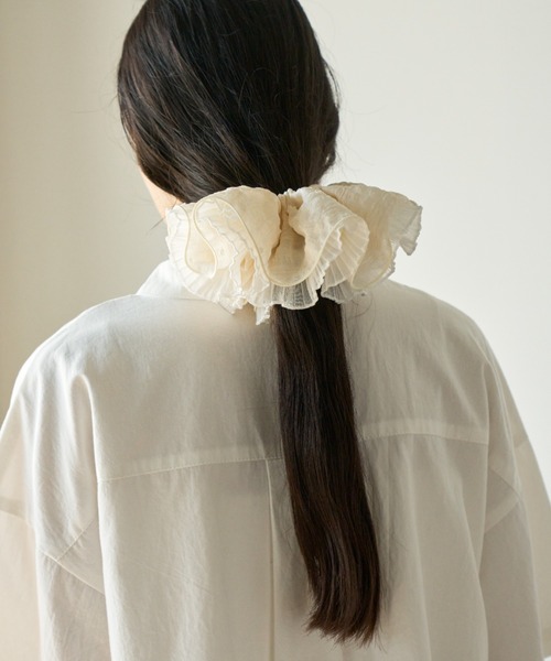 Libra Cue（リブラ キュー）の「プリーツレースシュシュ（シュシュ・レディース・アイボリー・FREE）」の10枚目の写真