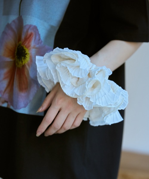 Libra Cue（リブラ キュー）の「プリーツレースシュシュ（シュシュ・レディース・アイボリー・FREE）」の4枚目の写真